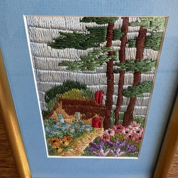 Vintage Silk Long stitch Needlepoint Framed Artwork Measurements In Photos - Picture 2 of 12
